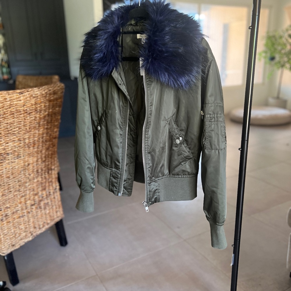 Silence + Noise Olive Bomber Jacket with Navy Faux Fur